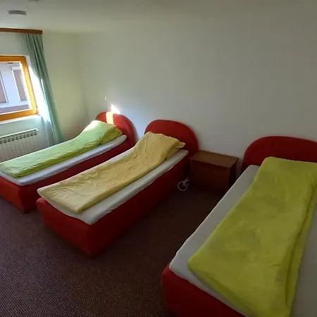 Mahala - Free Garage