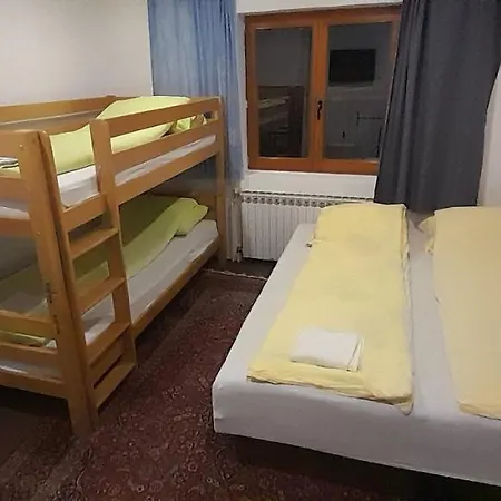 Mahala - Free Garage 3* Sarajewo