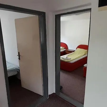 Mahala - Free Garage 3*