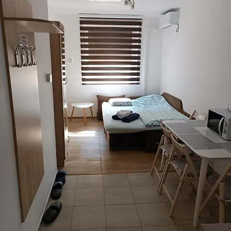 Mahala - Free Garage 4*