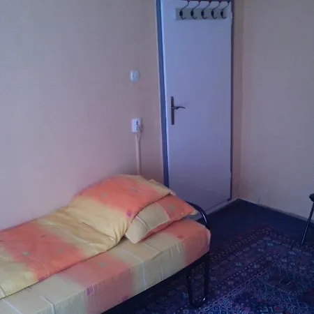 Mahala - Free Garage 3* Sarajewo