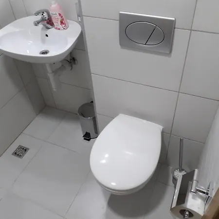 Mahala - Free Garage Pensjonat 3*