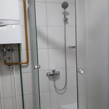 Pensjonat Mahala - Free Garage 3*