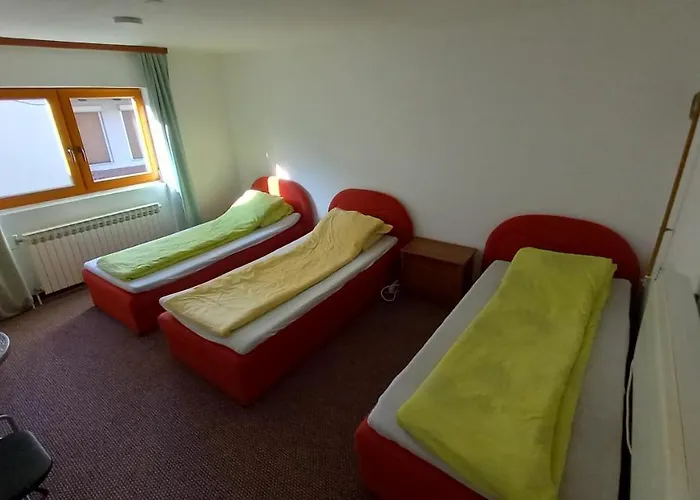 Mahala - Free Garage