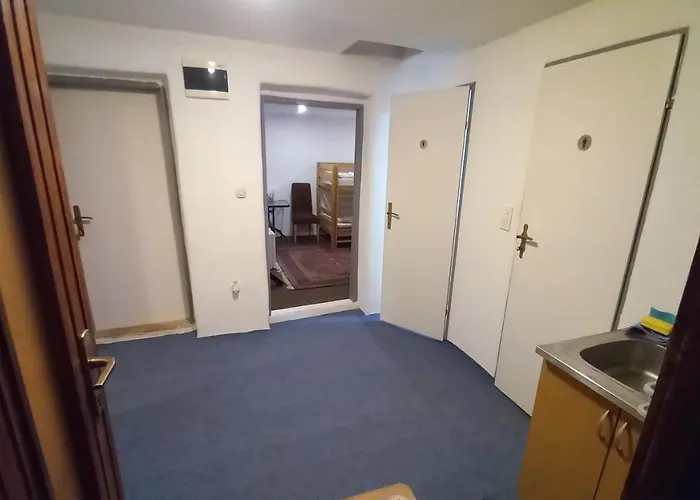 Mahala - Free Garage 3*