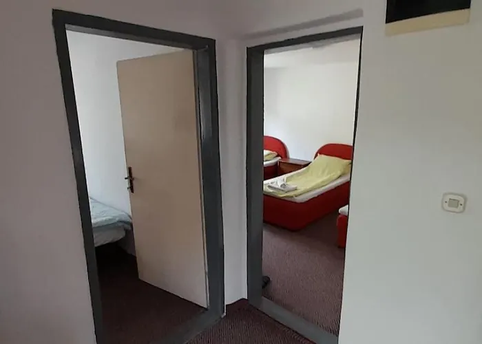 Mahala - Free Garage 3*