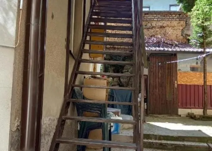 Konukevi Mahala - Free Garage 3*