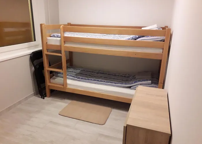 Mahala - Free Garage