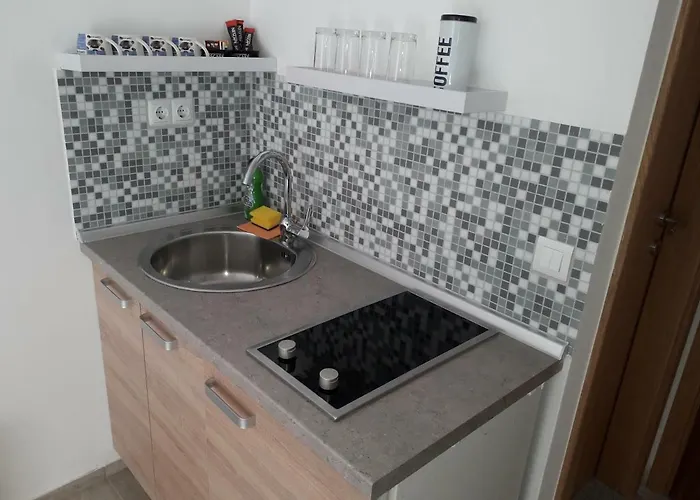 Mahala - Free Garage 3*