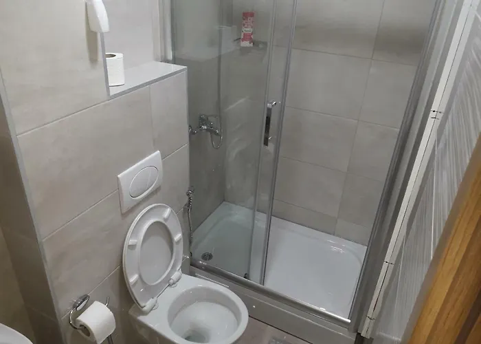 Mahala - Free Garage